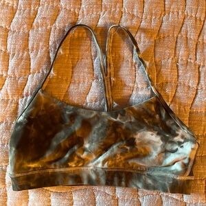 Lululemon Flow Y Nulu Bra